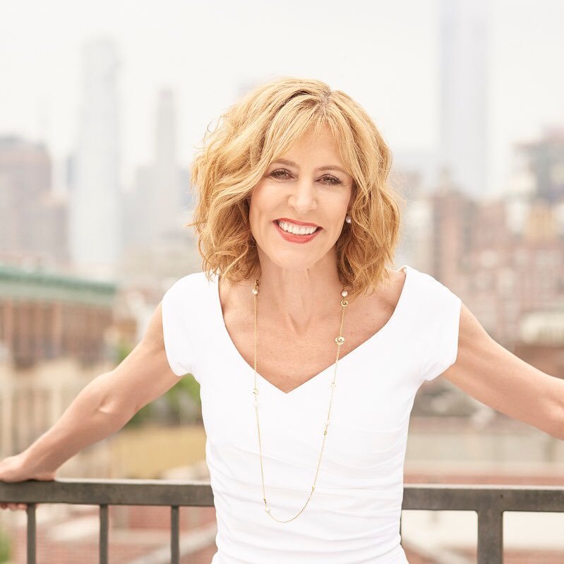  Christine Lahti as Linda 