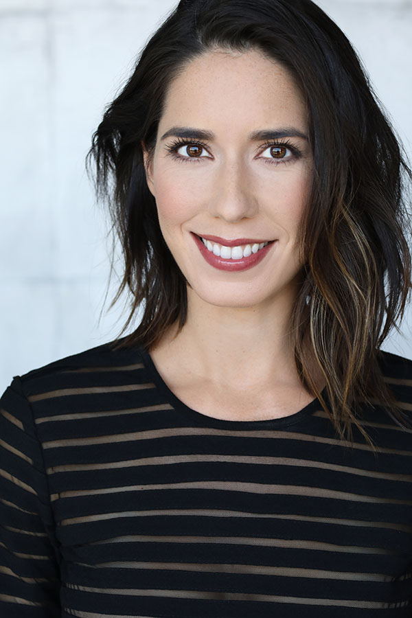 Sheila Carrasco as Gia